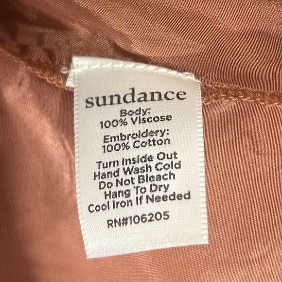 Sundance Embroidered Beaded Satin Peasant Top Blouse Sz S Mauve Boho Cottagecore - Picture 11 of 12